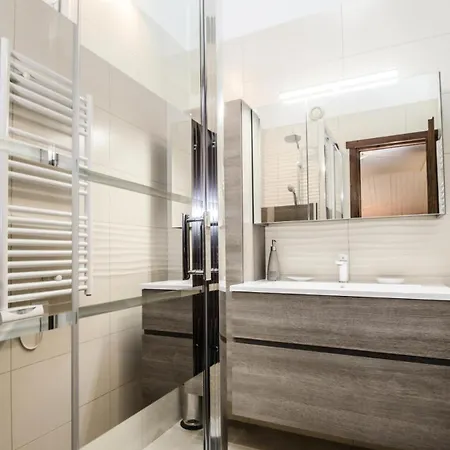 Apartament Champraz - Pieces 064 *